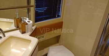 Azimut 70 (6)